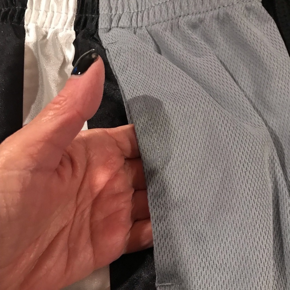 👟NIKE DRI FIT Shorts - Picture 7 of 7